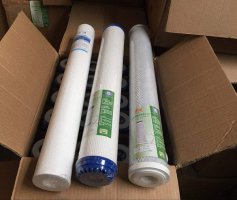 UDF顆粒活性炭濾芯 燒結(jié)碳顆粒碳家用過(guò)濾器純水機(jī)通用濾芯